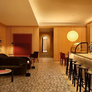 The Moore, City, A Member Of Design מלון